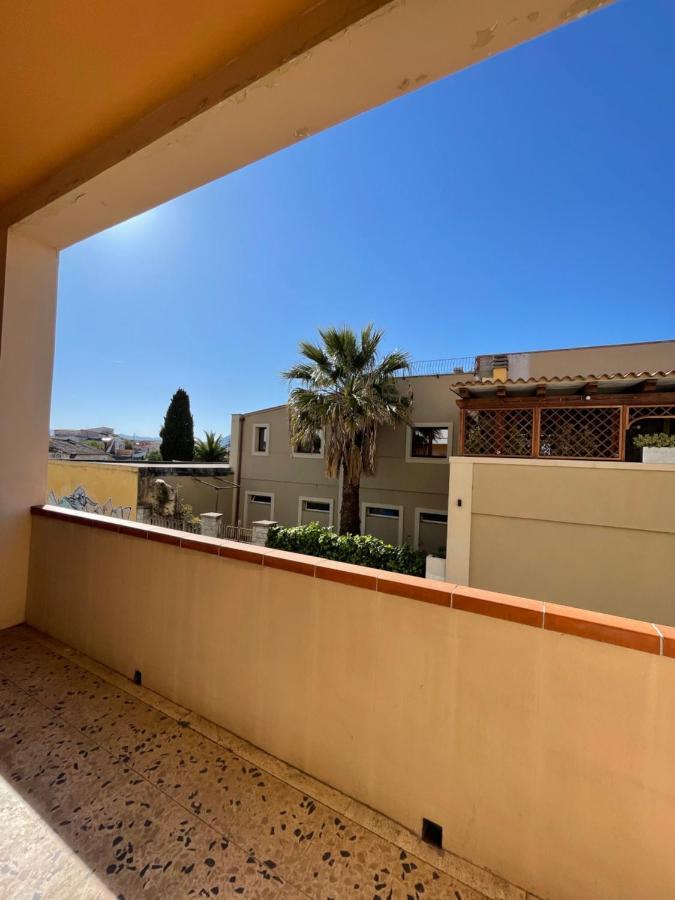 Fera5 Hotell Olbia Exteriör bild